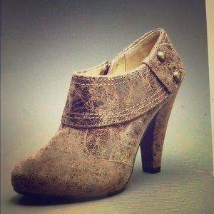 Seychelles-Fiddle Ankle Boots