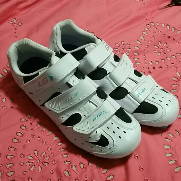 Cycle shoe/ spin shoes