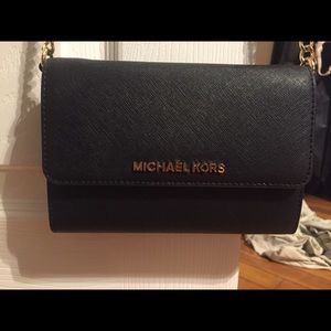 Michael Kors side purse