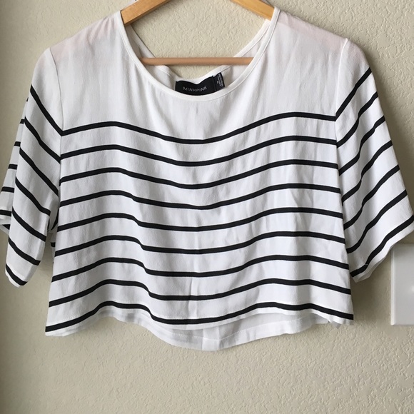 MinkPink crop top - Picture 2 of 4