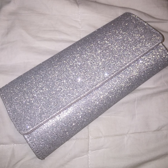 sparkly silver clutch