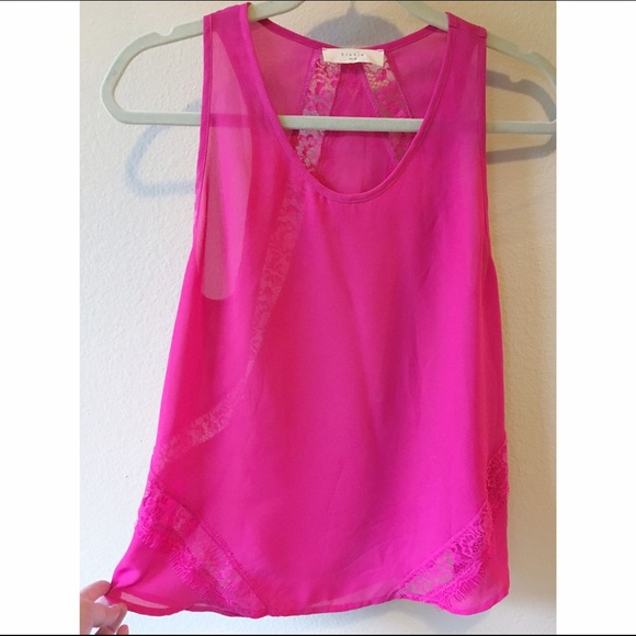 Pink lace sleeveless blouse tank top