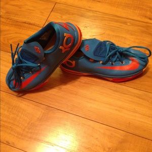 NIKE KD 6's