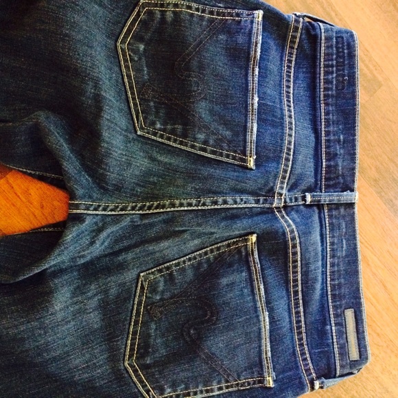 Jeans - Picture 3 of 3