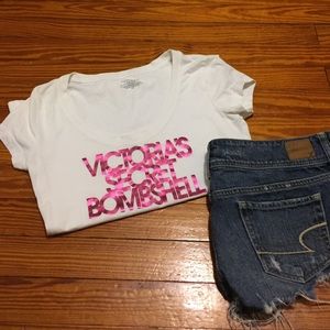 VS bombshell tee