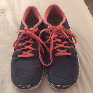 Used Nike Free Runs women's size 10
