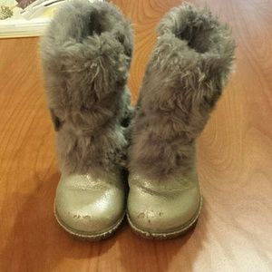 Gray Fur boots with Fur 6 Toddler