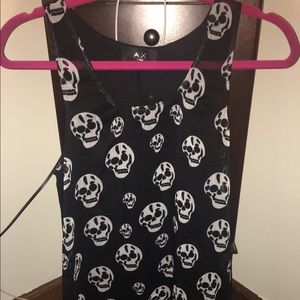 Skull top
