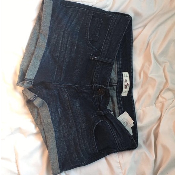 Hollister dark wash short shorts