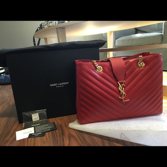 CLASSIC MONOGRAM SAINT LAURENT SHOPPING BAG