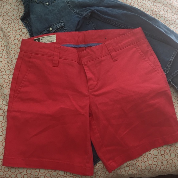Hurley shorts size 5 - Picture 3 of 3