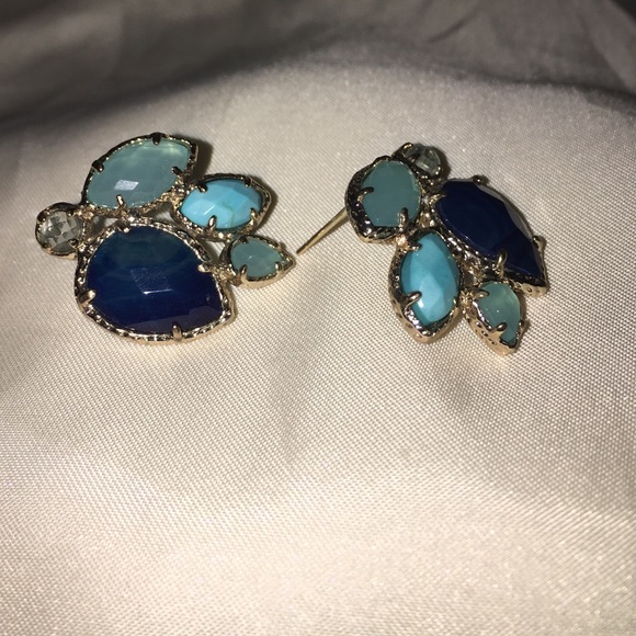 Kendra Scott earrings 💠💠 - Picture 3 of 3