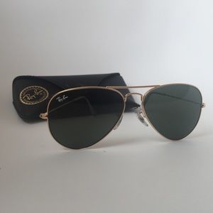 Ray-Ban Accessories - Authentic RayBan Aviators. Classic gold frame Ray-Ban Accessories - Authentic RayBan Aviators. Classic gold frame