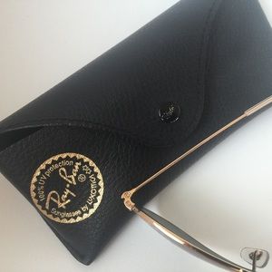 Ray-Ban Accessories - Authentic RayBan Aviators. Classic gold frame Ray-Ban Accessories - Authentic RayBan Aviators. Classic gold frame