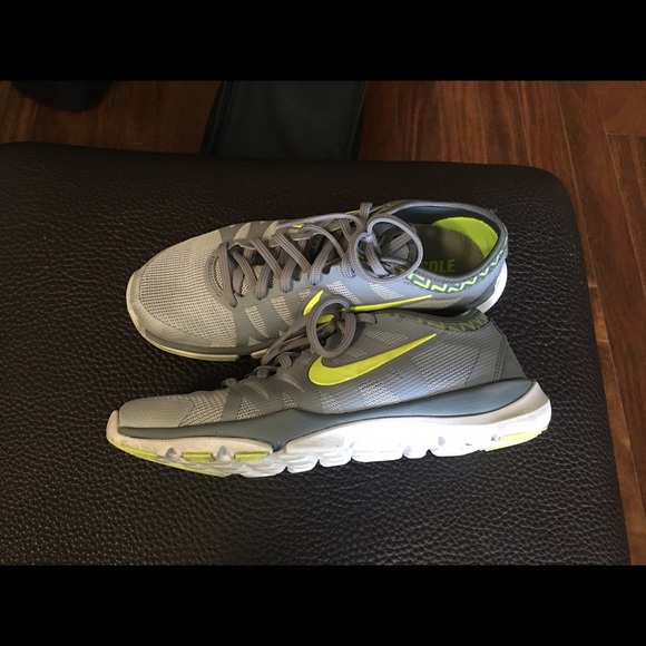 Women's nike shoes