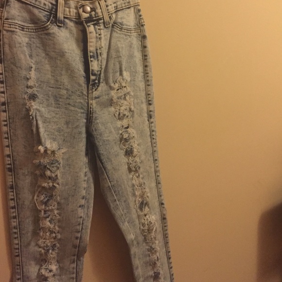 Boutique denim- light "acid" rinse