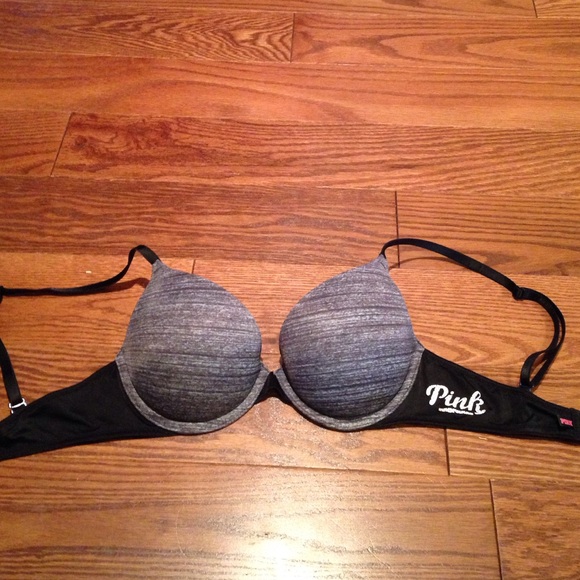 VICTORIA SECRET PINK PUSH UP BRA