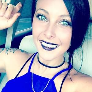 Meet your Posher, Jena