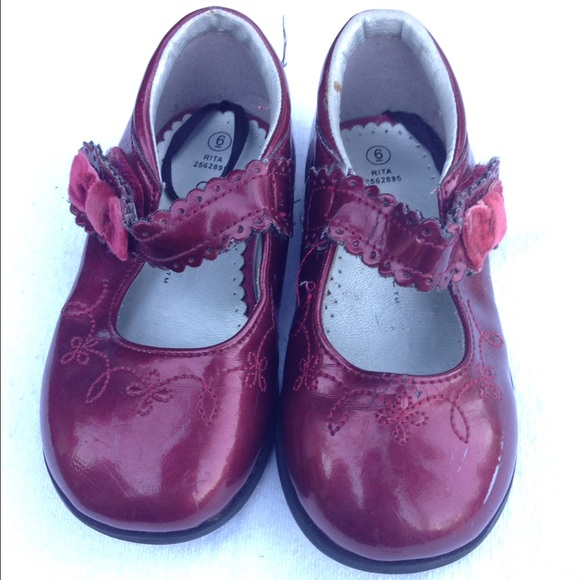 3/$12 Girls George Rita Shoes