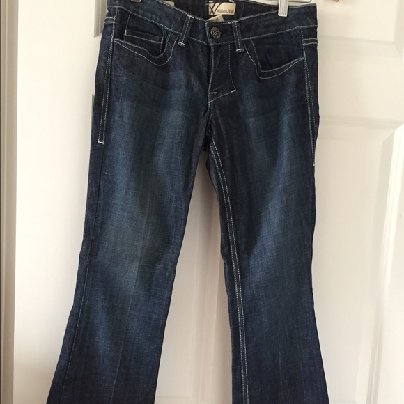 Jean - Picture 2 of 4