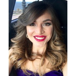 Meet your Posher, Nicole