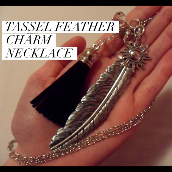 🛍 Long Tassel Feather Necklace - Picture 3 of 3