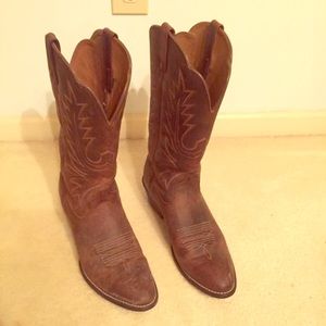 Ariat Leather Detailed Cowboy Boots