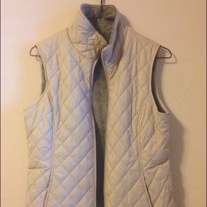 Reversible vest