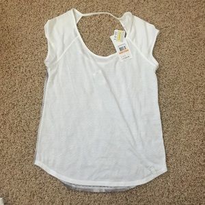 NWT Under Armour workout tee - small