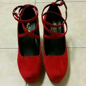 🚫SOLD on Merc 🚫