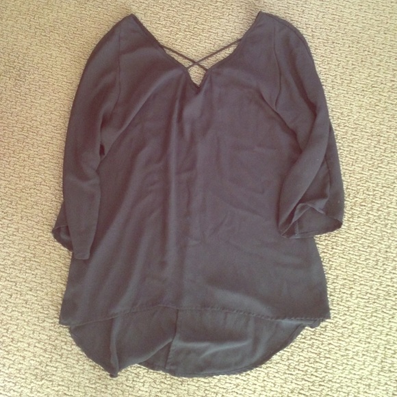 Brandy Melville|John Galt brand cross-cross top