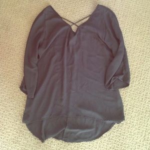 Brandy Melville|John Galt brand cross-cross top