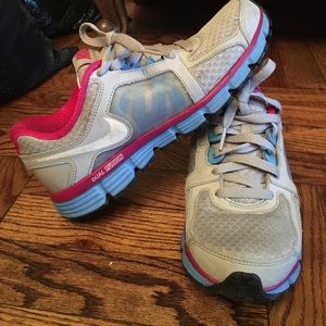 Nike dual fusion blue and pink athletic shoes