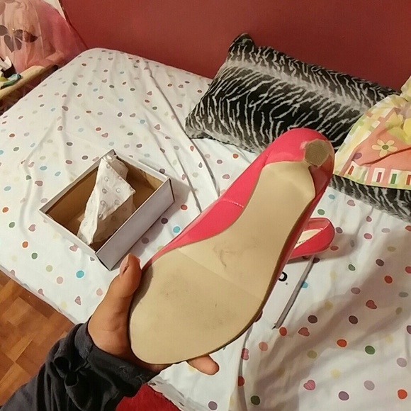 Pumps - Picture 3 of 3