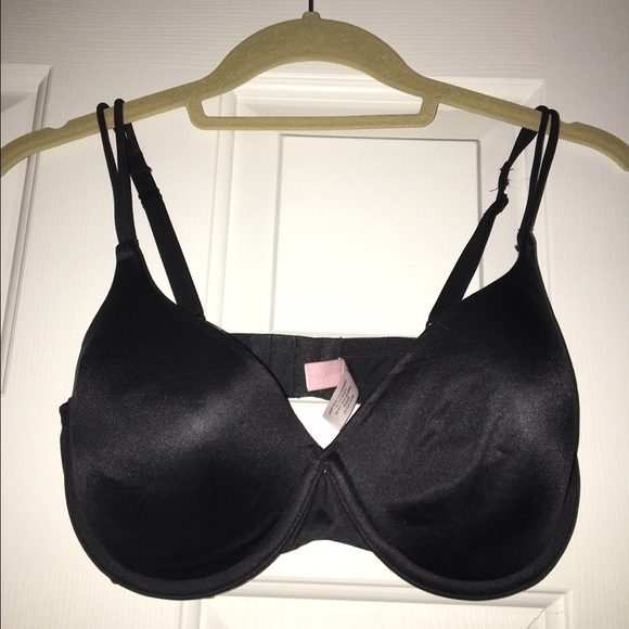 Victoria's Secret bra, 34D