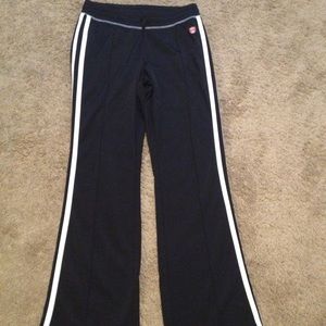 New One Steo Up sweatpants