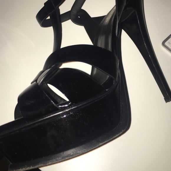 Addition pictures for ysl heels ! - Picture 2 of 4