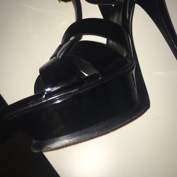 Addition pictures for ysl heels ! - Picture 4 of 4