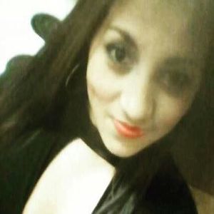 Meet your Posher, Senia