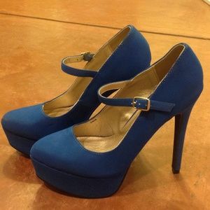 Royal Blue Size 7.5 Charlotte Russe Platform Pumps