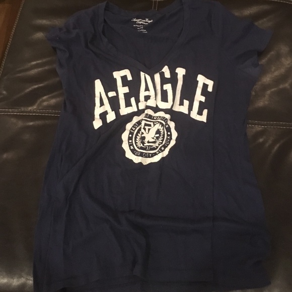 American Eagle t-shirt