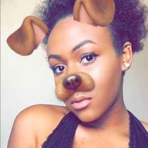 Meet your Posher, Jade