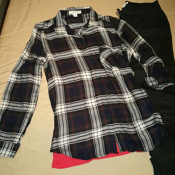 Adam Levine Plaid button up