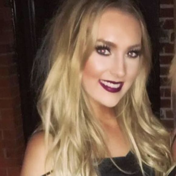 Meet your Posher, Taryn - Picture 1 of 1