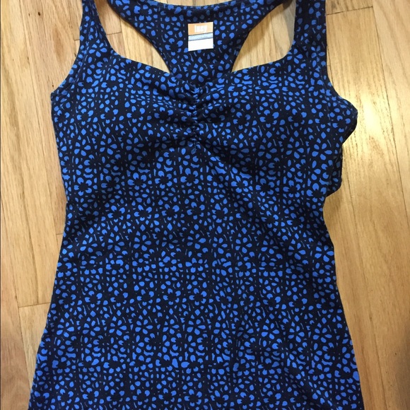 Lucy Workout Tank - Picture 2 of 4