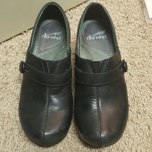Dansko clogs- womens