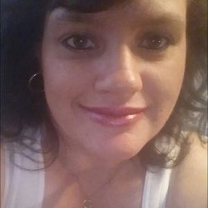 Meet your Posher, Rochelle