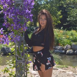 Meet your Posher, Elena