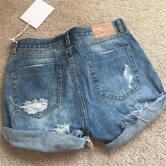 One Teaspoon Shorts - One Teaspoon Chargers in size 26 One Teaspoon Shorts - One Teaspoon Chargers in size 26