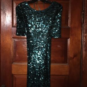 BCBG long green sequins dress 3/4 sleeves